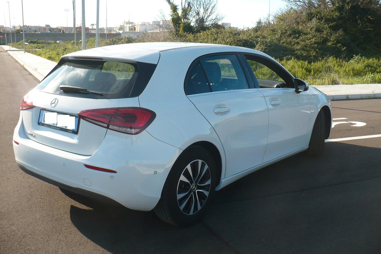 Mercedes-benz A 180 d Automatic Business Extra
