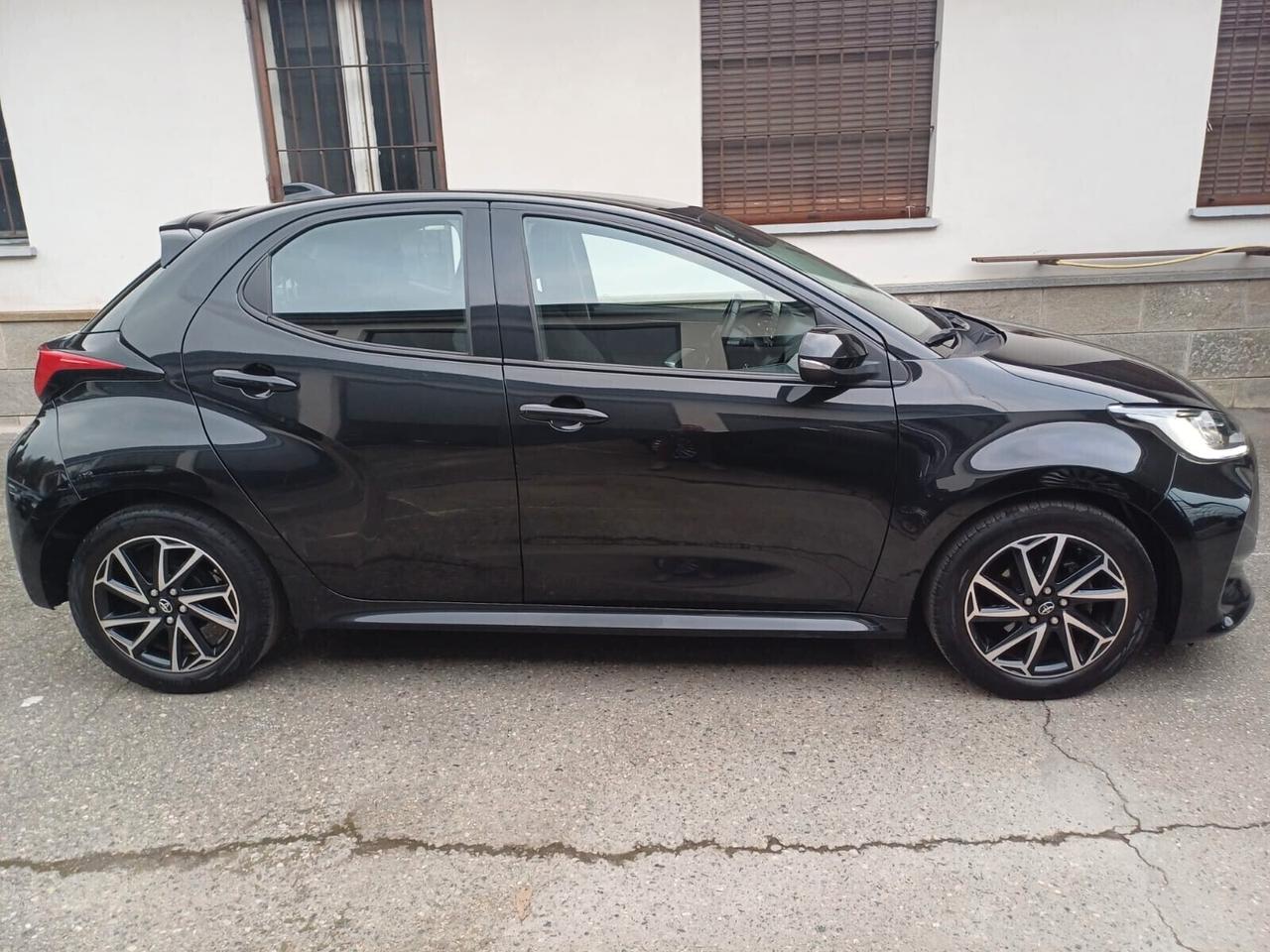 Toyota Yaris 1.0 5 porte Trend