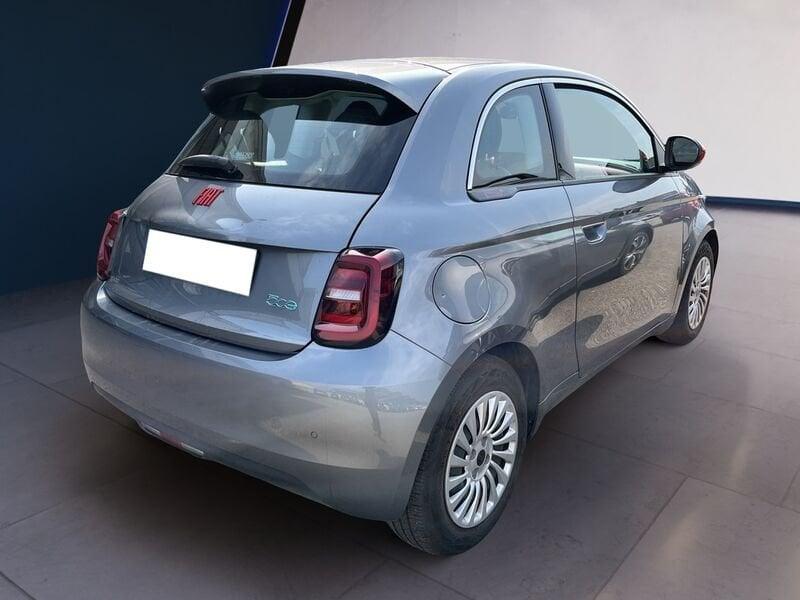 FIAT 500 500e 42 kWh (Red)