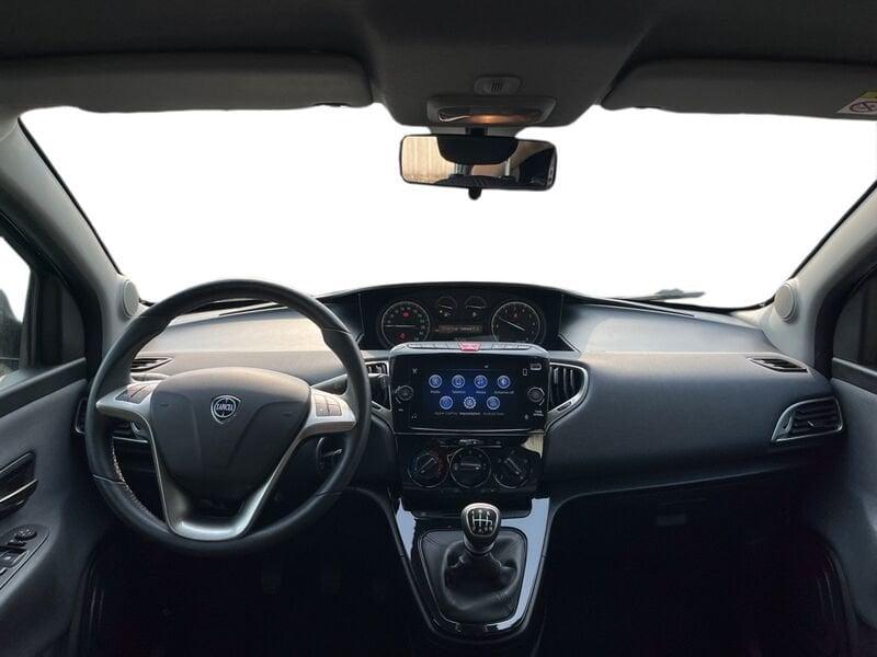 Lancia Ypsilon III 2021 1.0 firefly hybrid Gold s&s 70cv