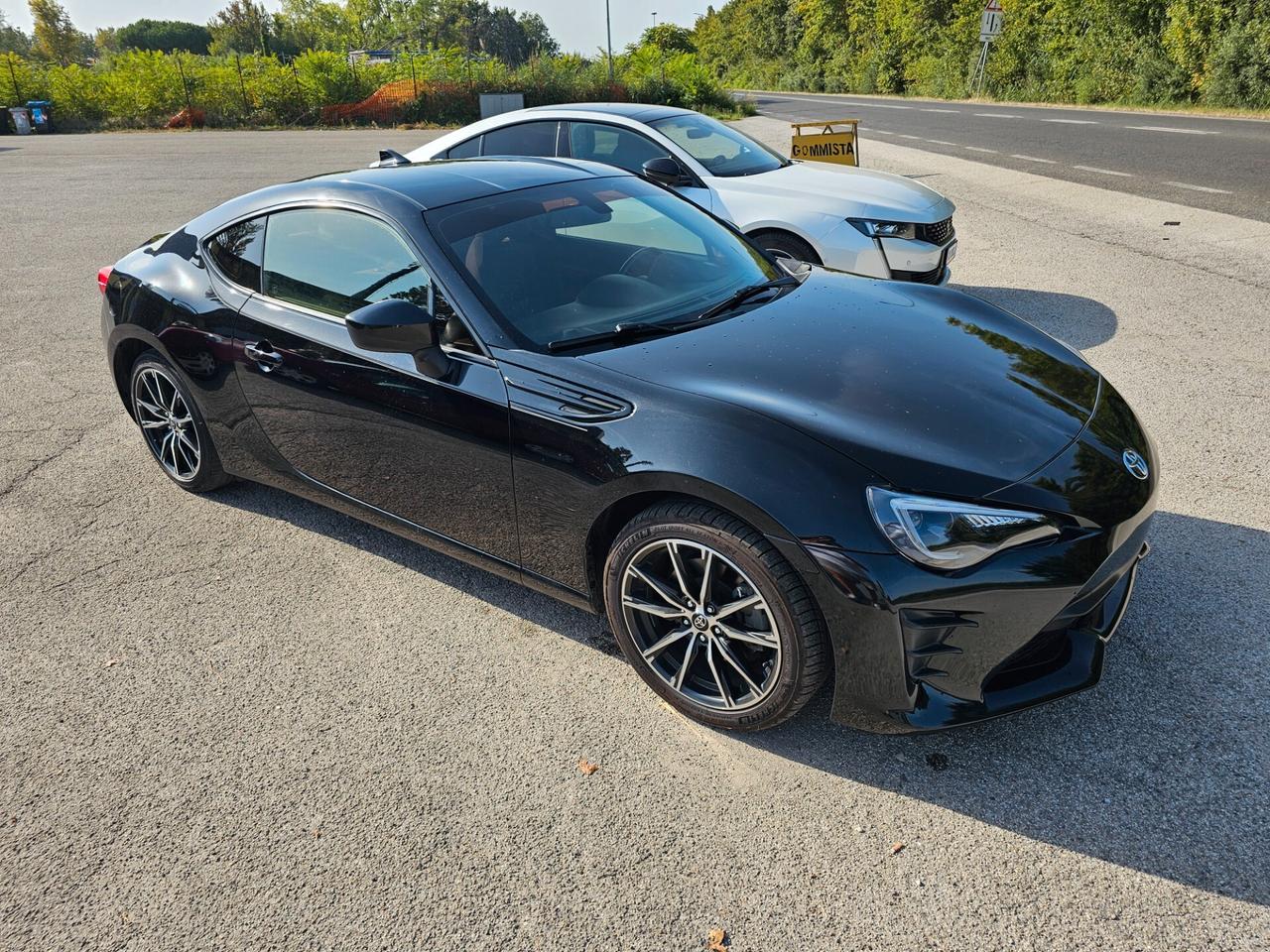 Toyota GT86 2.0 Rock&Road aut VALUTO PERMUTA