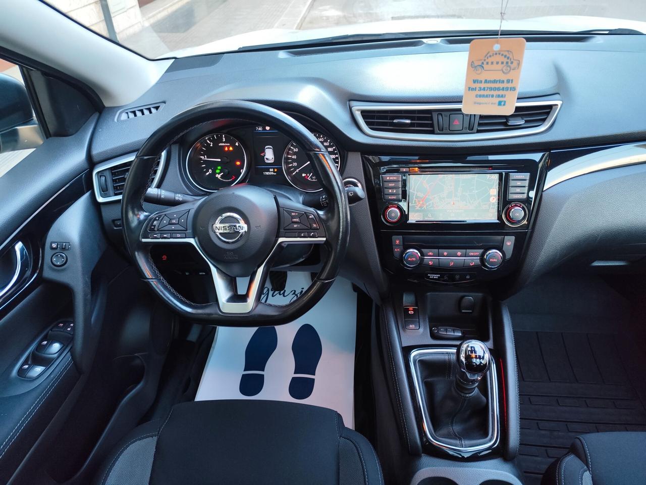 Nissan Qashqai 1.5 dCi 115CV TEKNA TETTO NAVI