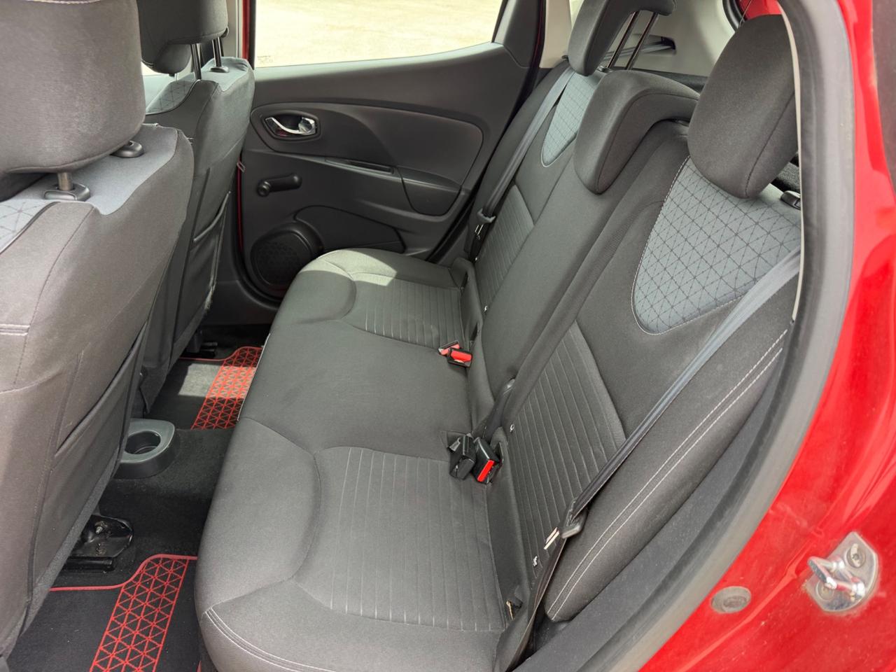 RENAULT CLIO 2013 DIESEL *FULL OPTIONAL