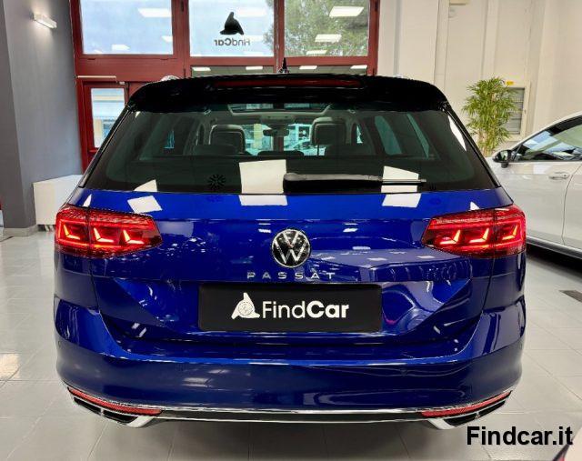 VOLKSWAGEN Passat Variant 2.0 TDI EVO DSG R-Line "Full Optional"