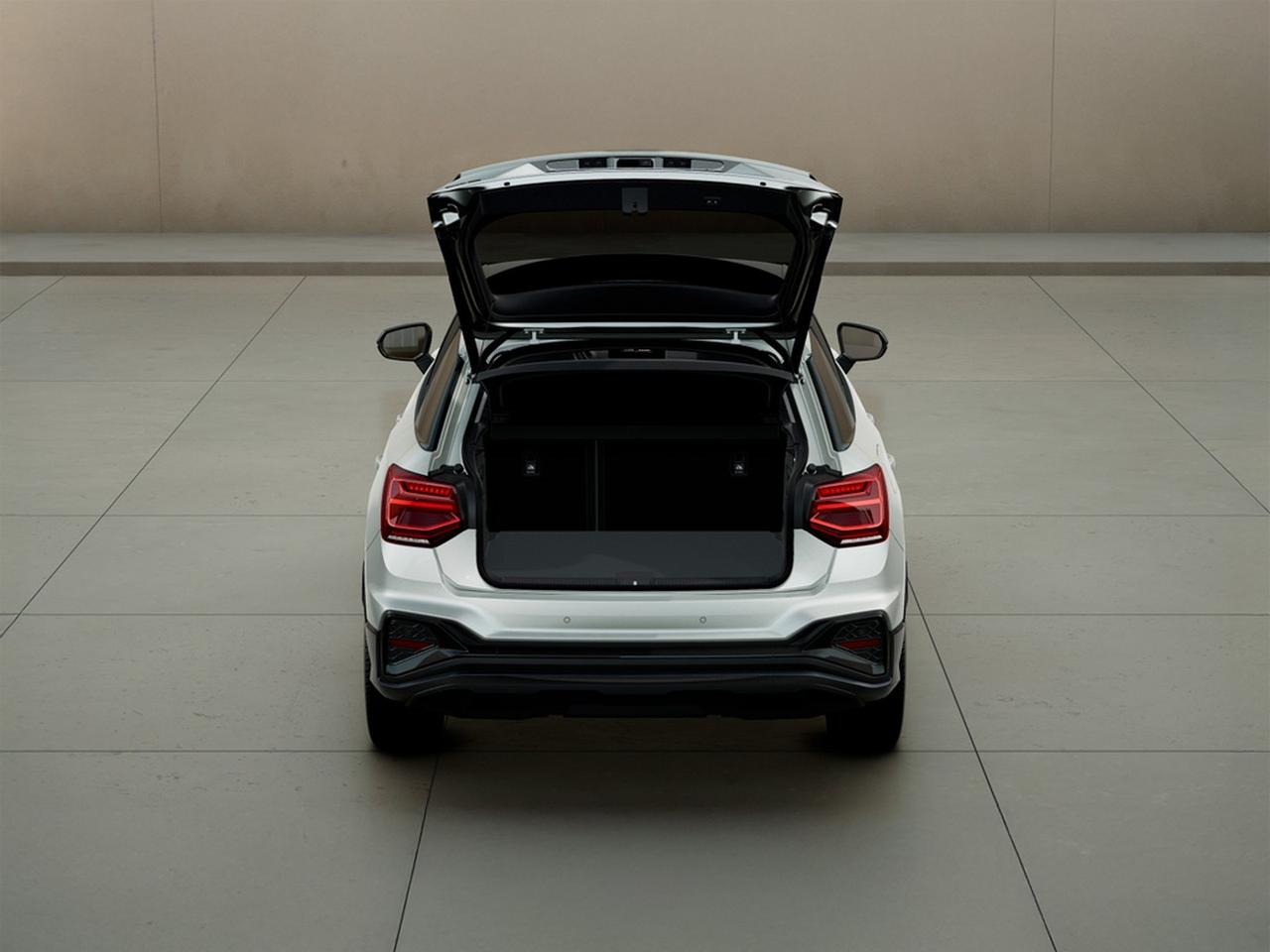 Audi Q2 35 2.0 tdi identity black quattro s-tronic