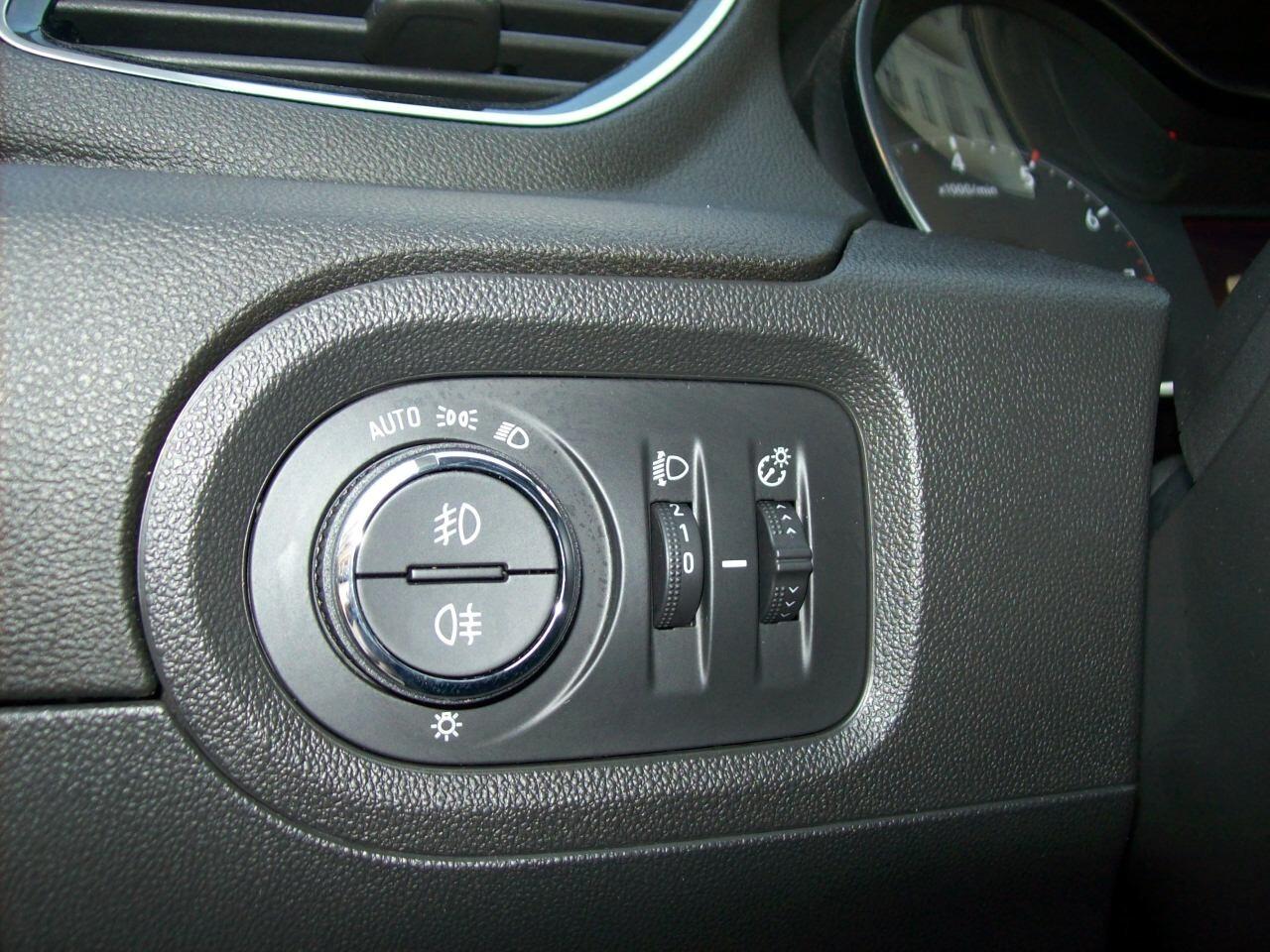 Opel Grandland X 1.5 diesel Ecotec 130CV AT8 Innovation