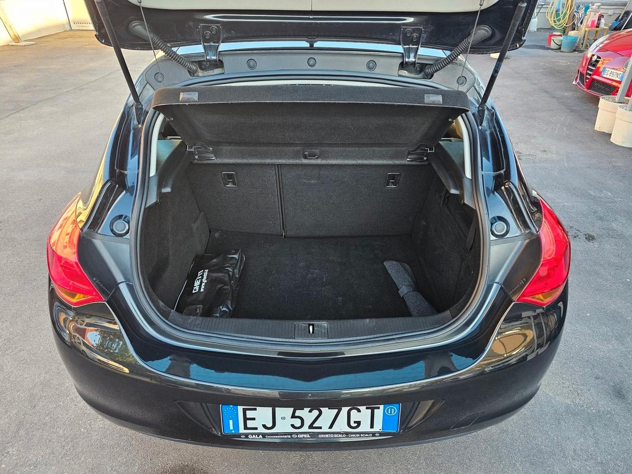 Opel Astra 1.7 CDTI 110CV 5 porte Elective