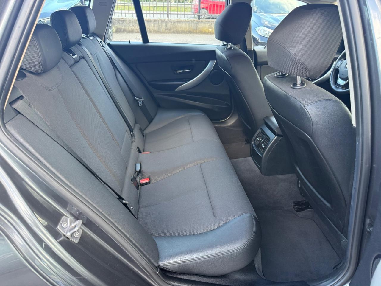 Bmw 318 SW Automatico Xenon Pelle Touring Modern
