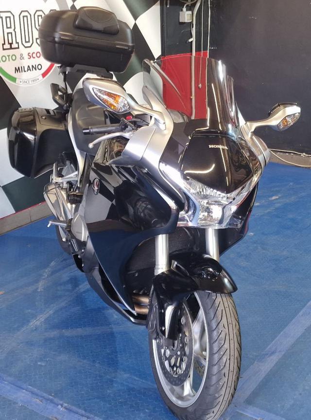 HONDA VFR 1200 F ABS - ANNO 2011