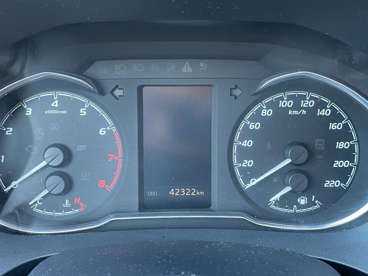 Toyota Yaris 1.0 72 CV 5 porte Lounge X NEOPATENTATI