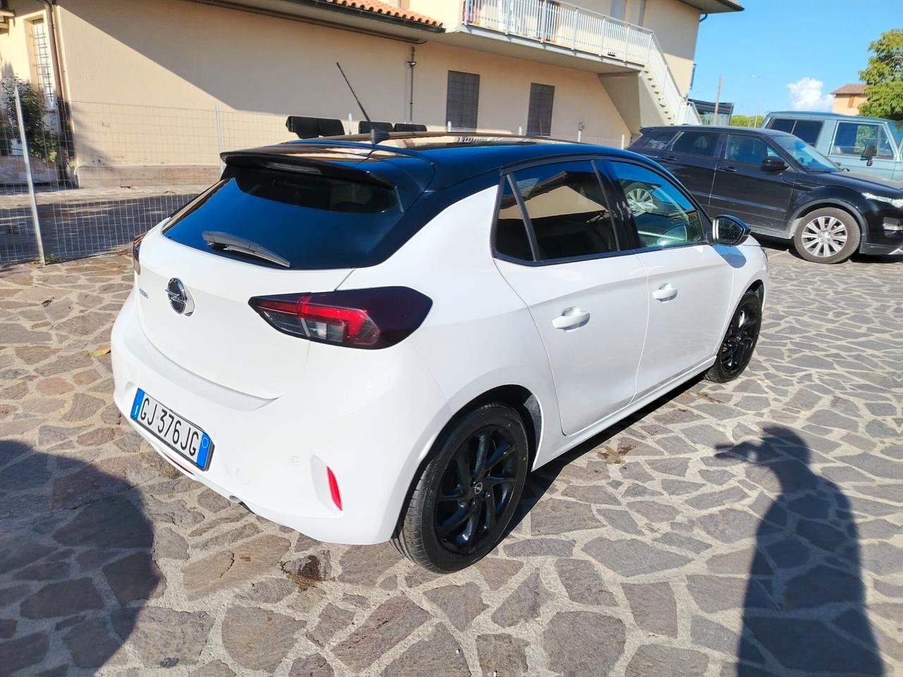 Opel Corsa 1.2 Design & Tech