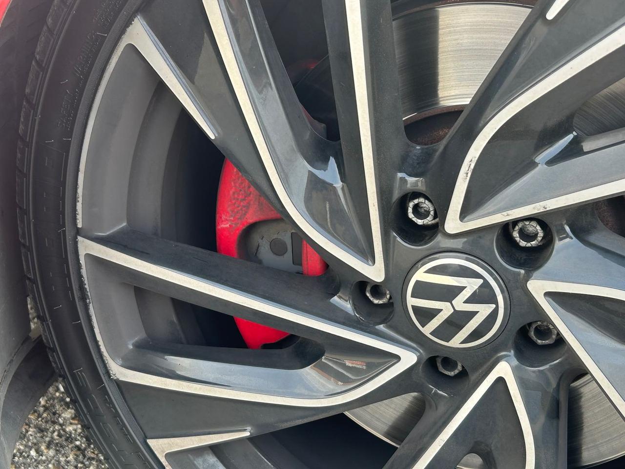 Volkswagen Golf GTI Ultimate 2.0 TSI GTI #9702