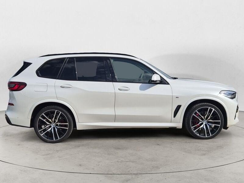 BMW X5 xdrive40d mhev 48V Msport auto