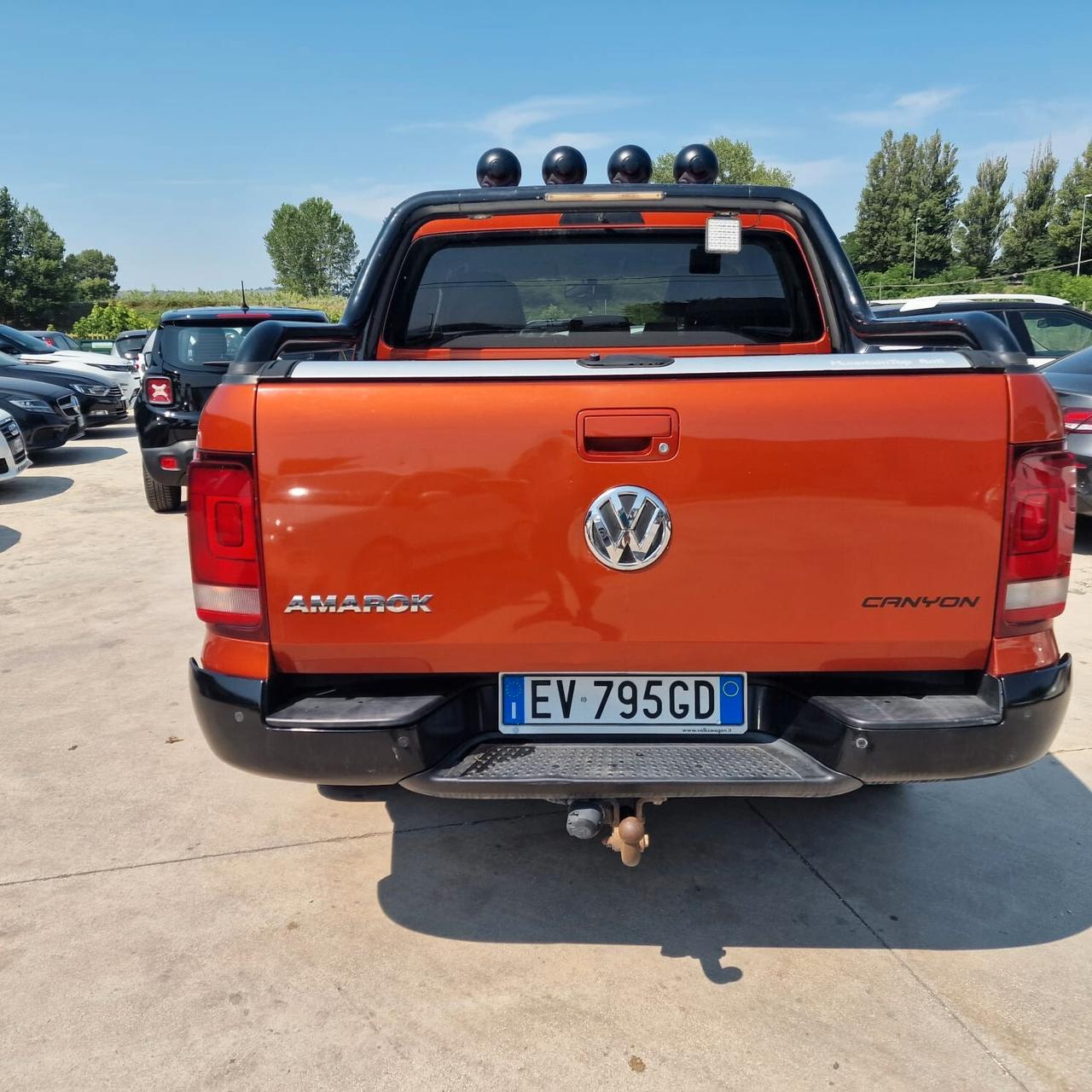 Volkswagen Amarok 2.0 TDI 140 CV 4MOTION Inseribile Canyon GANCIO DI TRAINO E TENDINA