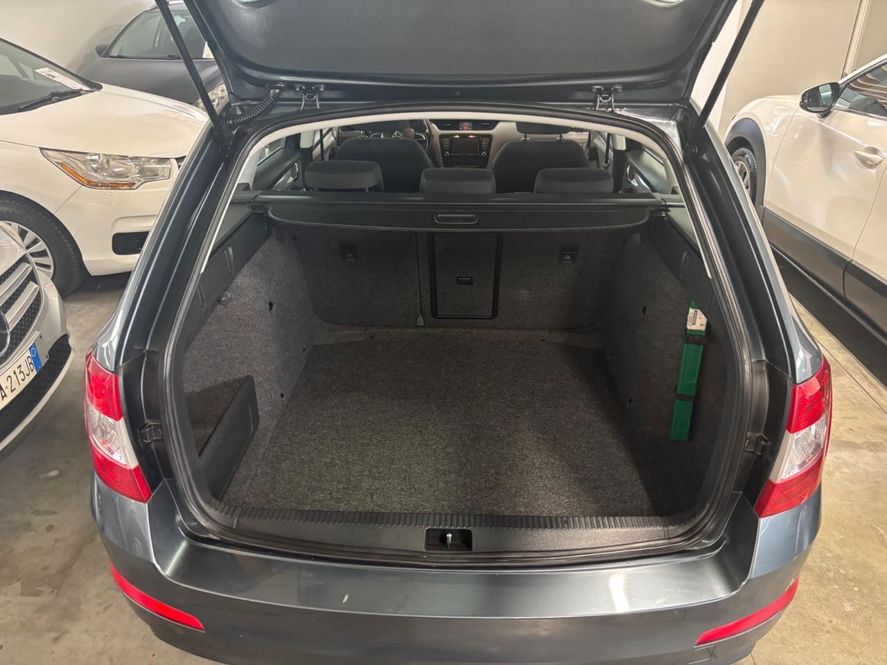 Skoda Octavia 1.6 TDI DSG AUTOMATIC SW