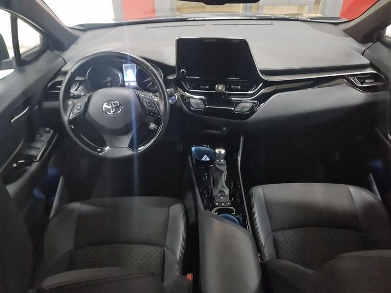 Toyota C-HR C-HR 2.0 Hybrid E-CVT Trend