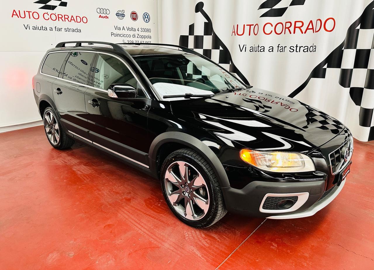 Volvo XC70 D5 215cv AWD Geartronic Summum MY12