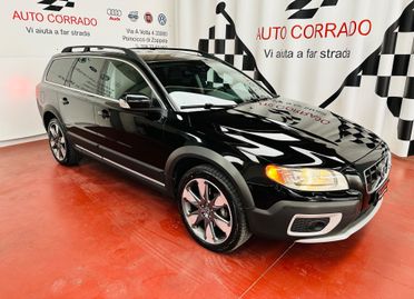 Volvo XC70 D5 215cv AWD Geartronic Summum MY12