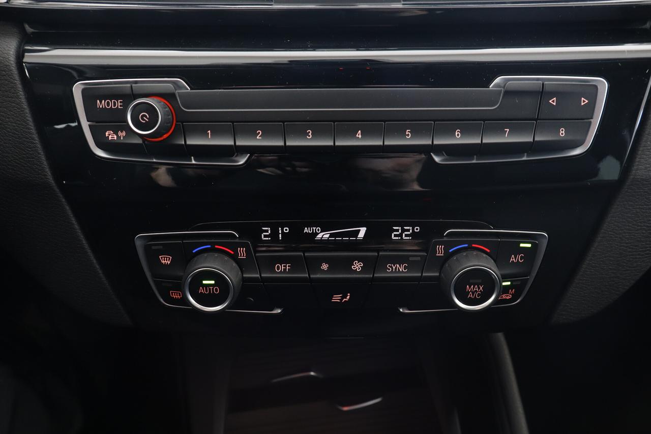 BMW X1 SDRIVE 18d sDrive18D BUSINESS ADVANTAGE STEPTRONIC