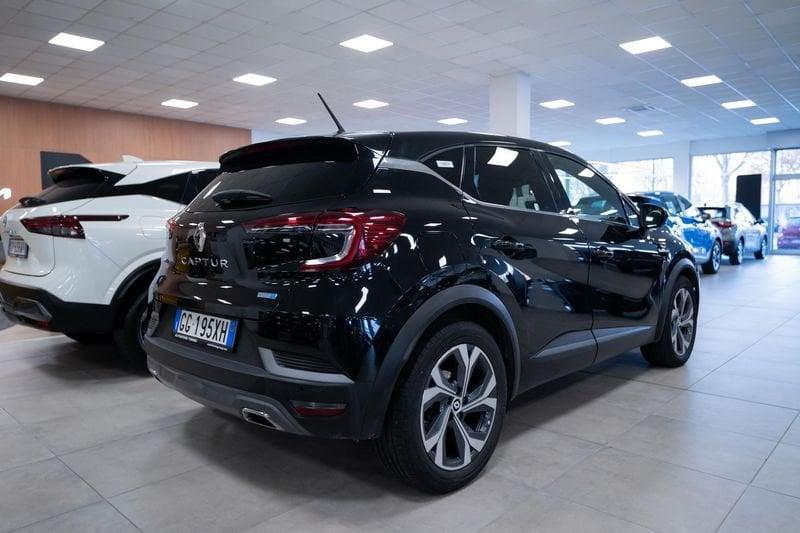 Renault Captur 1.6 E-Tech hybrid RS Line 145cv auto