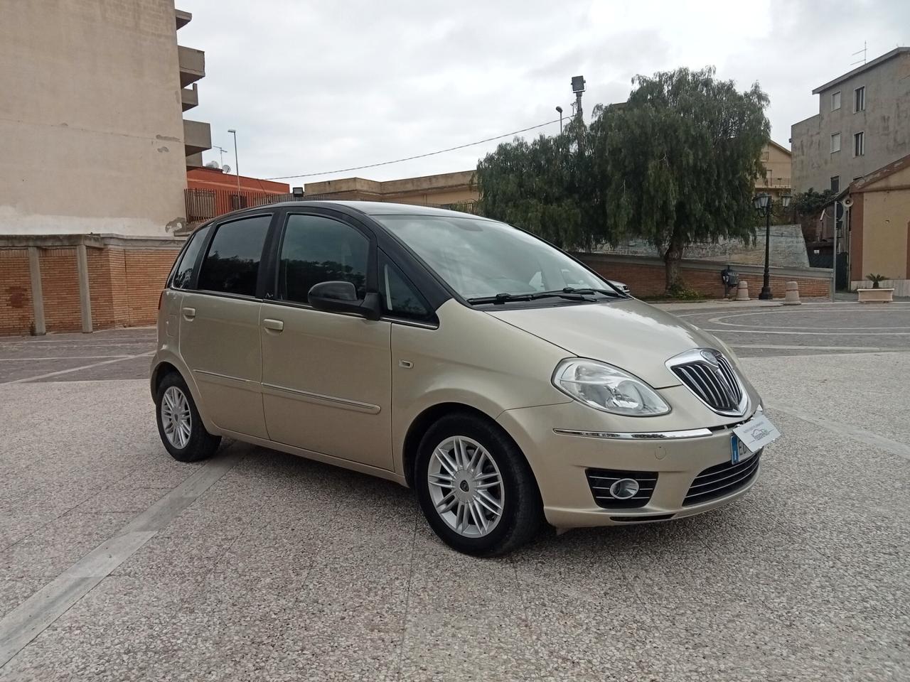 Lancia MUSA 1.6 Multijet Oro Plus 2010