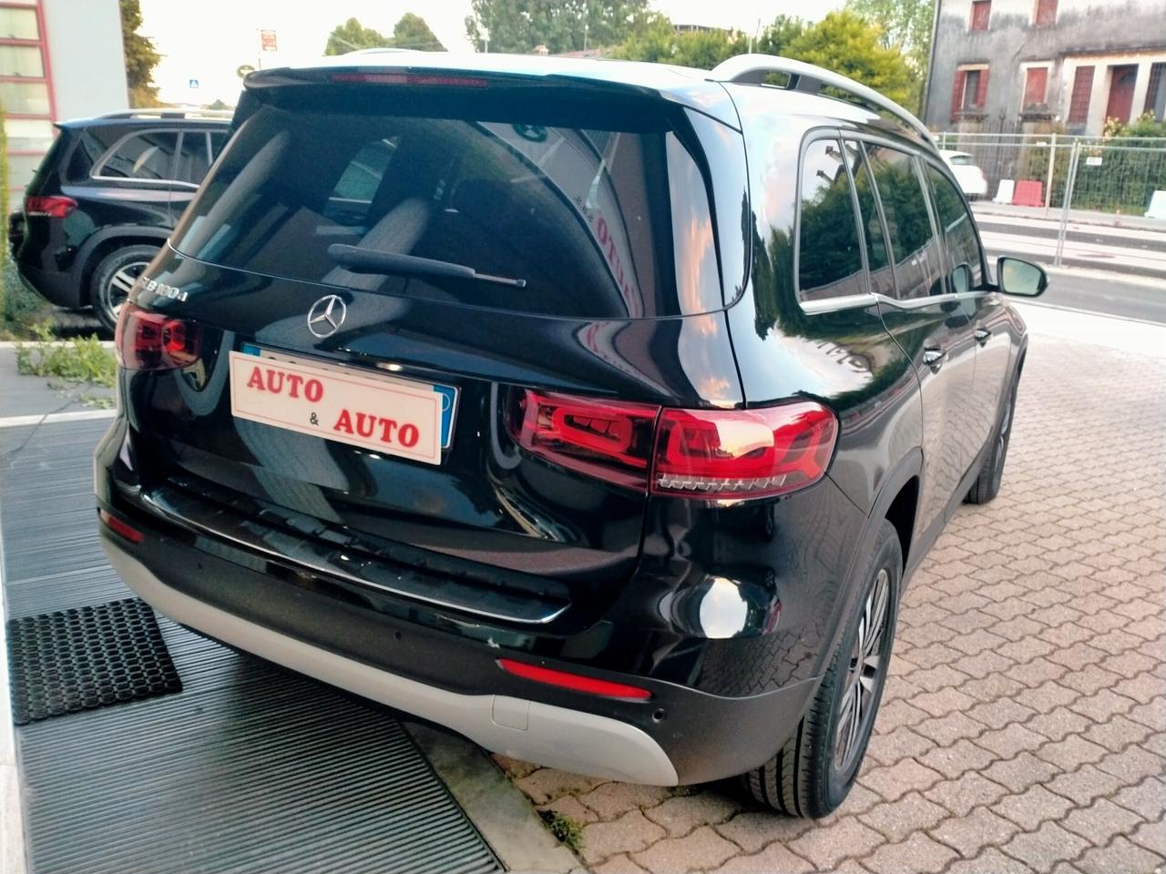 Mercedes-Benz GLB 180 D LED / TETTO APRIBILE /LUCI AMBIENT SOFFUSE / DISPLAY MAXI /AUT.8M.