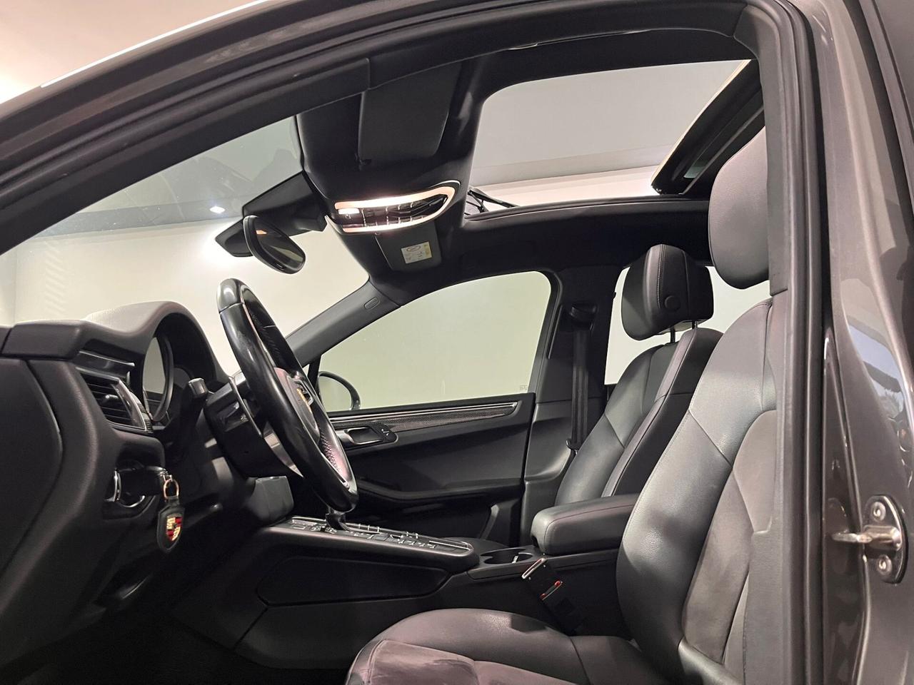 Porsche Macan 3.0 S Diesel tetto panoramico gangio traino