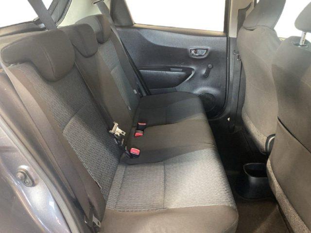 TOYOTA Yaris 1.3 5 porte Active