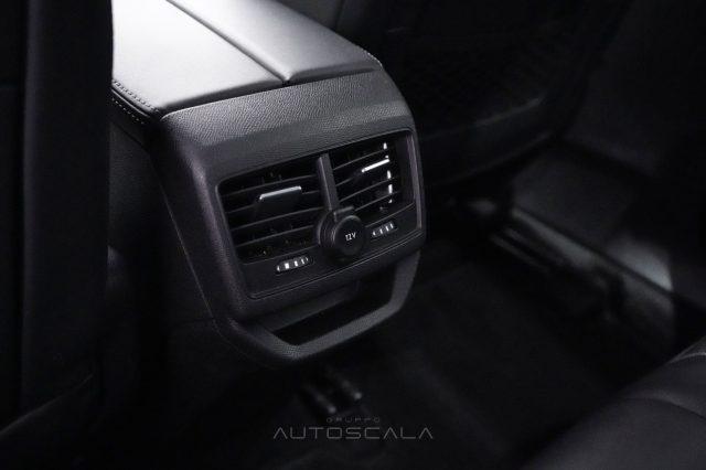 PEUGEOT 3008 1.5 BlueHDi 130cv S&S EAT8 Allure Pack