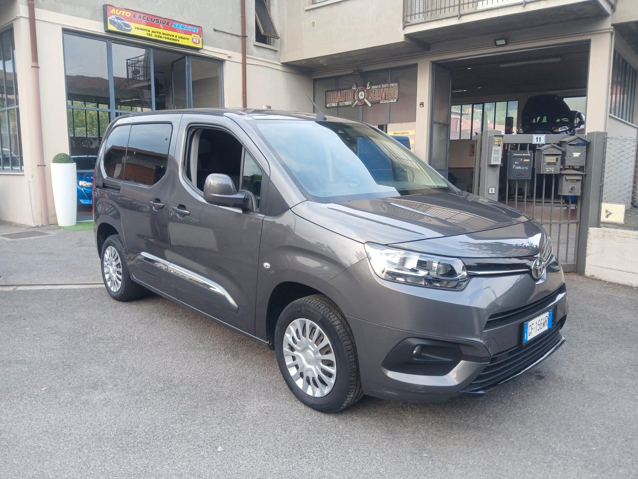 Toyota Proace City Verso 1.5D 100 CV S&S Short D Lounge ANNO 2021