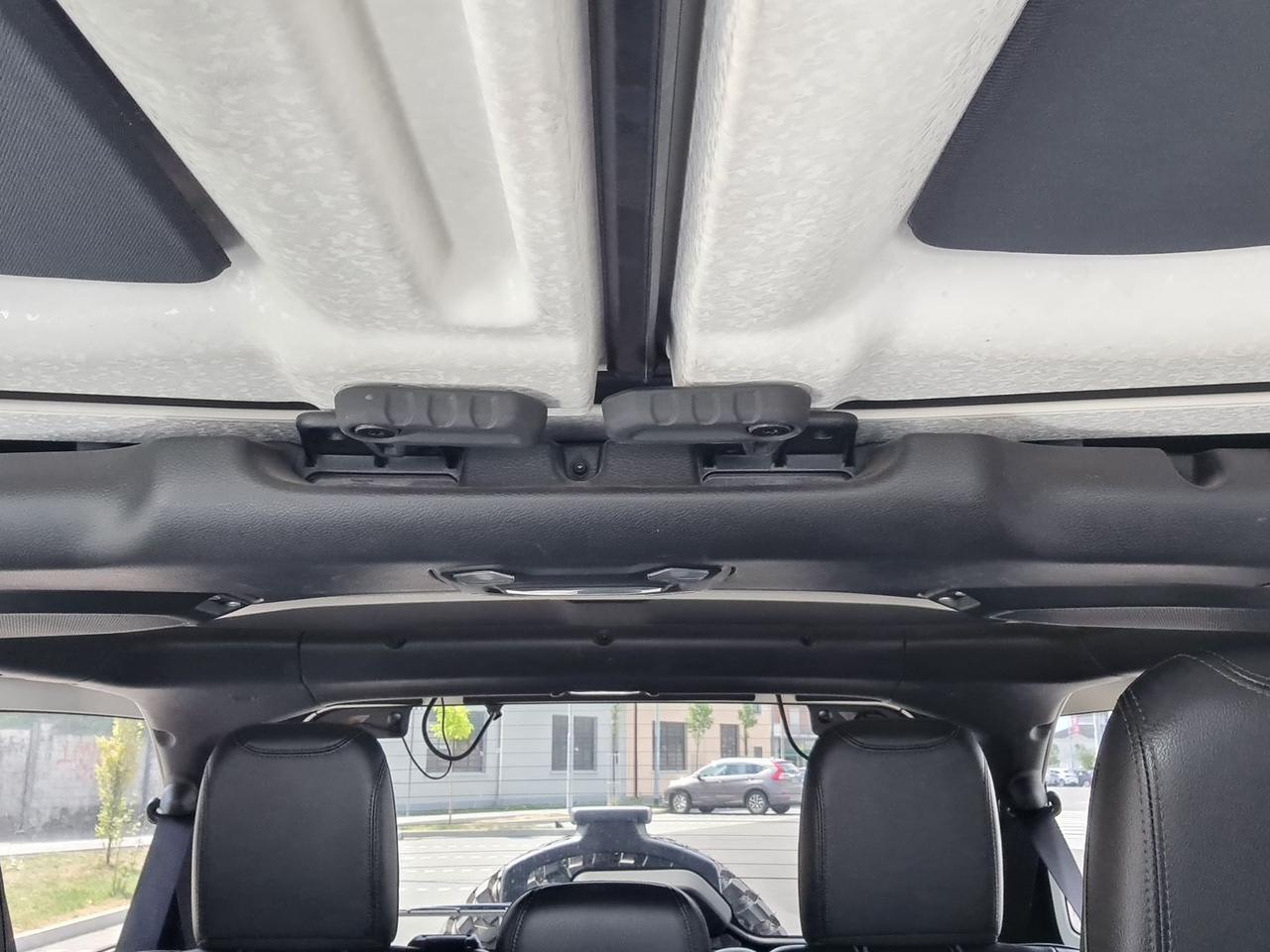 Jeep Wrangler 2.2 crdi sahara #6262