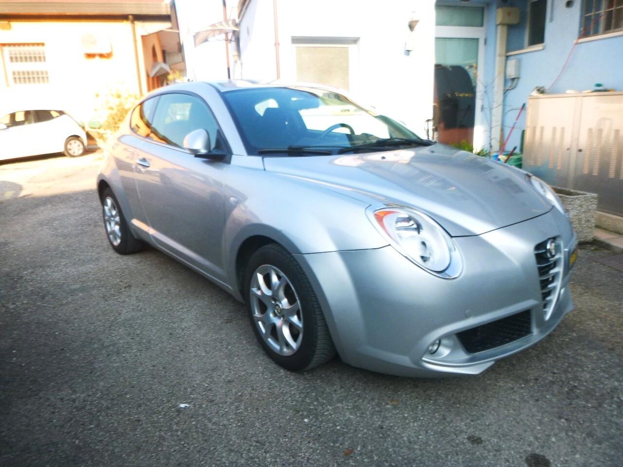 Alfa Romeo MiTo 1.3 JTDm-2 95 CV S&S Distinctive NEOPATENTATI