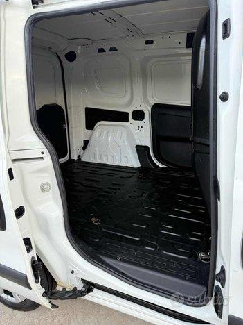 FIAT Doblo Dobl 1.3 MJT PC-TN Cargo Lamierato