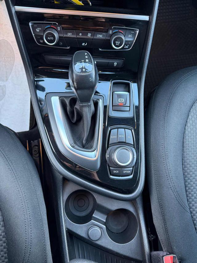 BMW 218 d Active Tourer Advantage Auto