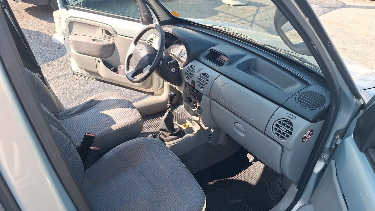 Renault Kangoo 1.5 dCi/84CV 5p. Confort