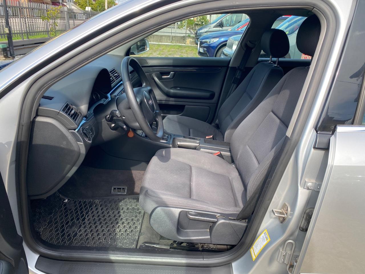 Audi A4 1.6 cat