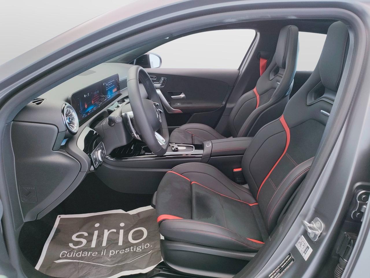 Mercedes-Benz Classe A - W177 2023 - Mercedes-AMG A 35 RACE EDITION