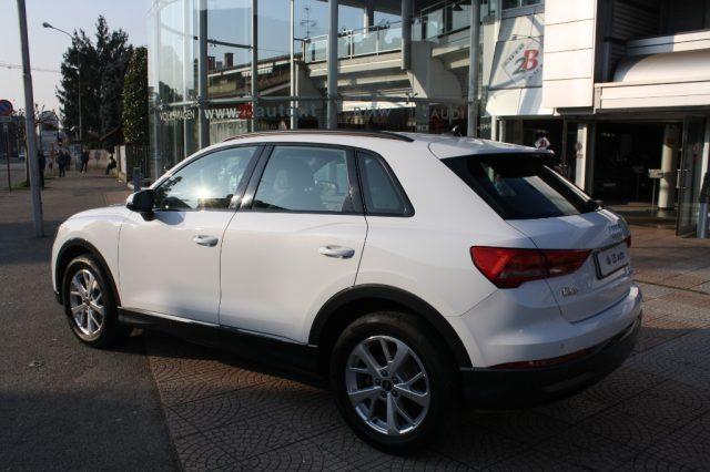 AUDI Q3 35 TFSI S tronic