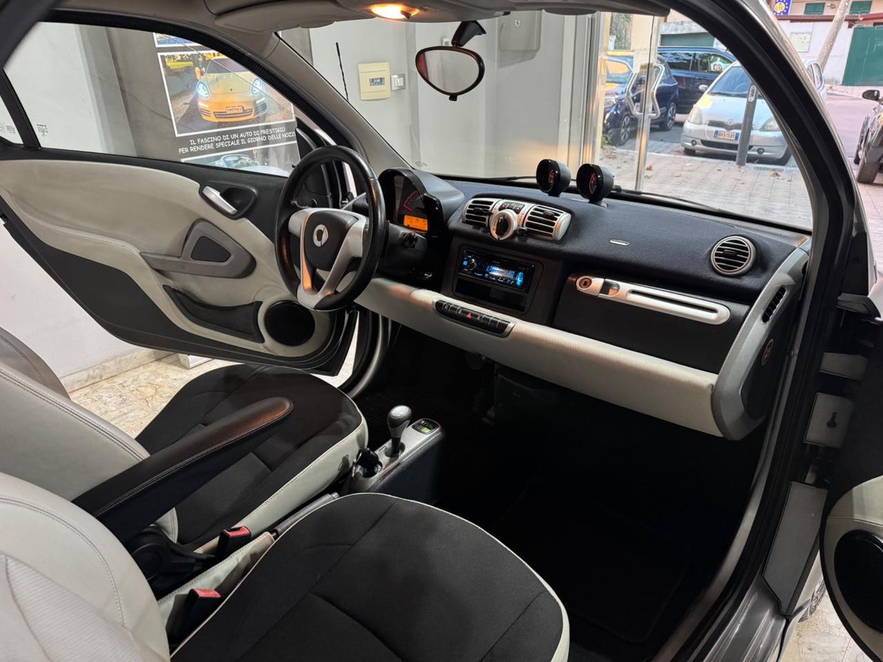 Smart fortwo 1.0 MHD Pulse 2014
