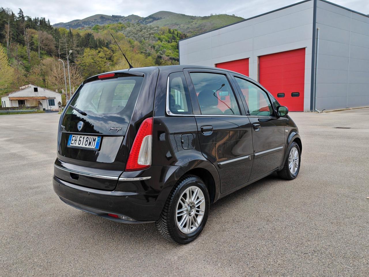 Lancia MUSA 1.3 Mjt 95 CV Platinum