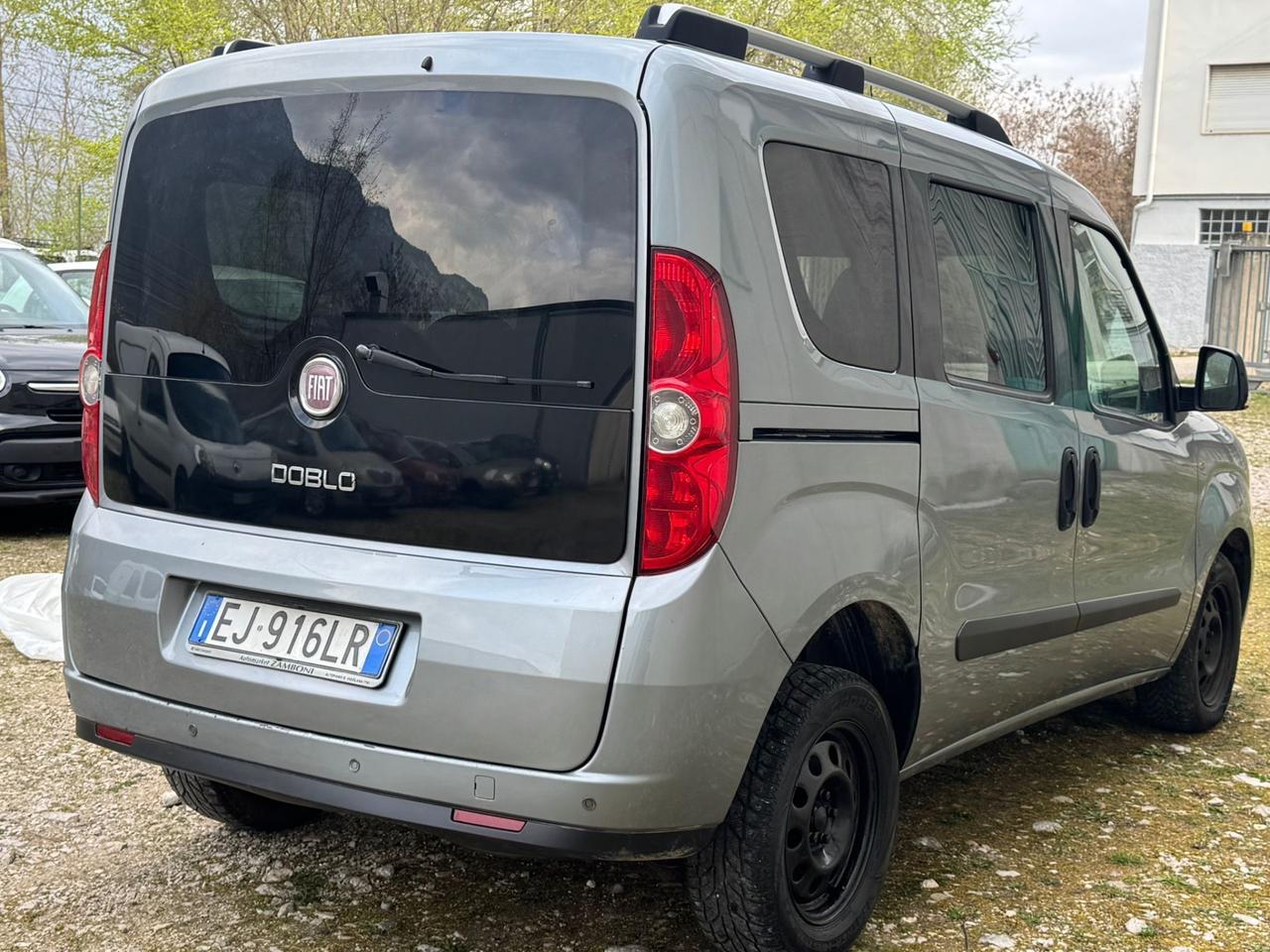 Fiat Doblò 1.6 MJT 16V 90CV Emotion SI NEOPATENTATI