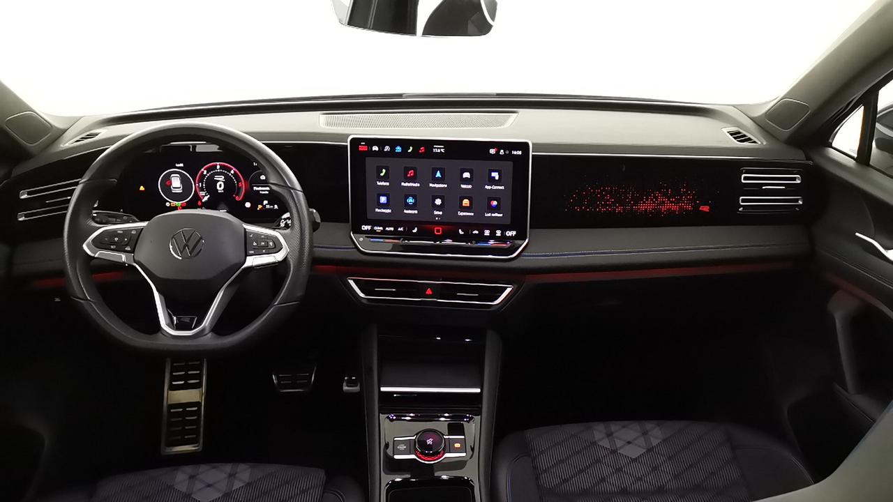 VOLKSWAGEN Tiguan III 2024 - Tiguan 2.0 tdi R-Line 150cv dsg