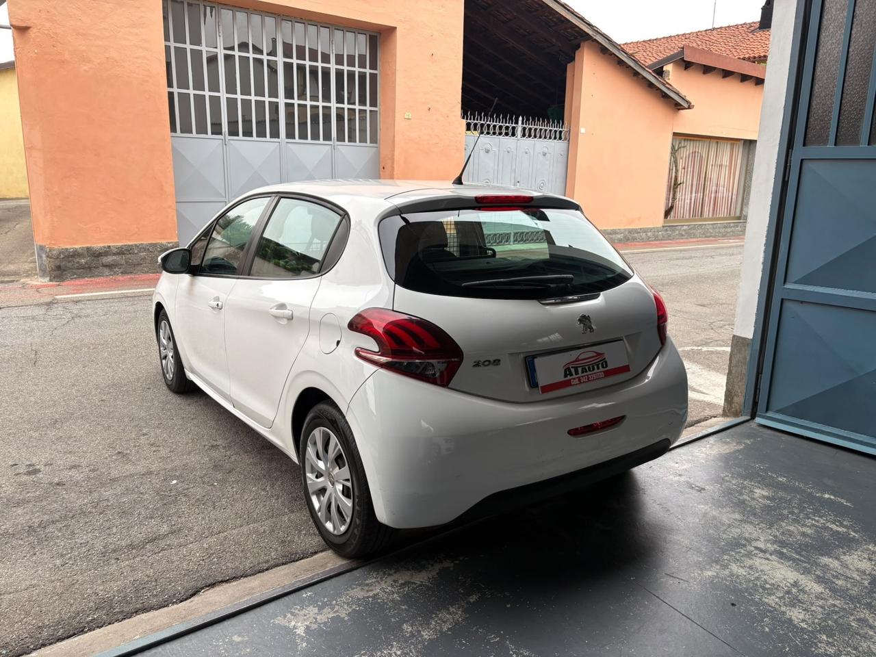 Peugeot 208 BlueHDi 75 5 porte Van Active