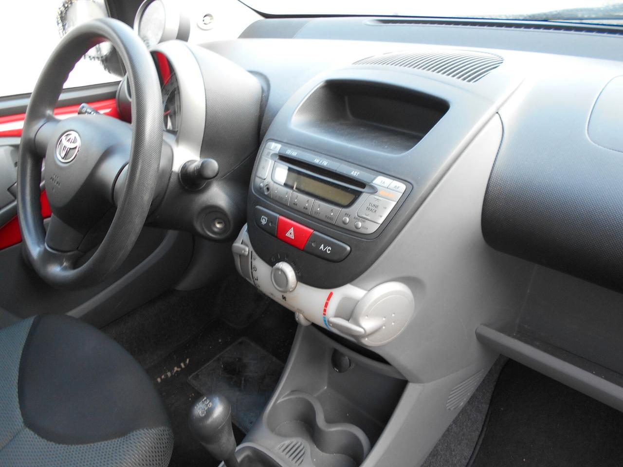 Toyota Aygo 1.0 5p