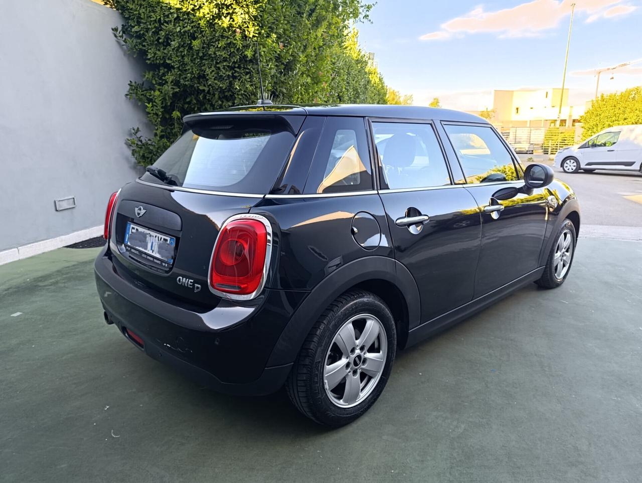 Mini 1.5 One D 5 porte