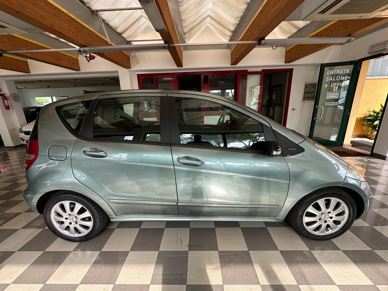 Mercedes-benz A 180 A 180 CDI Avantgarde