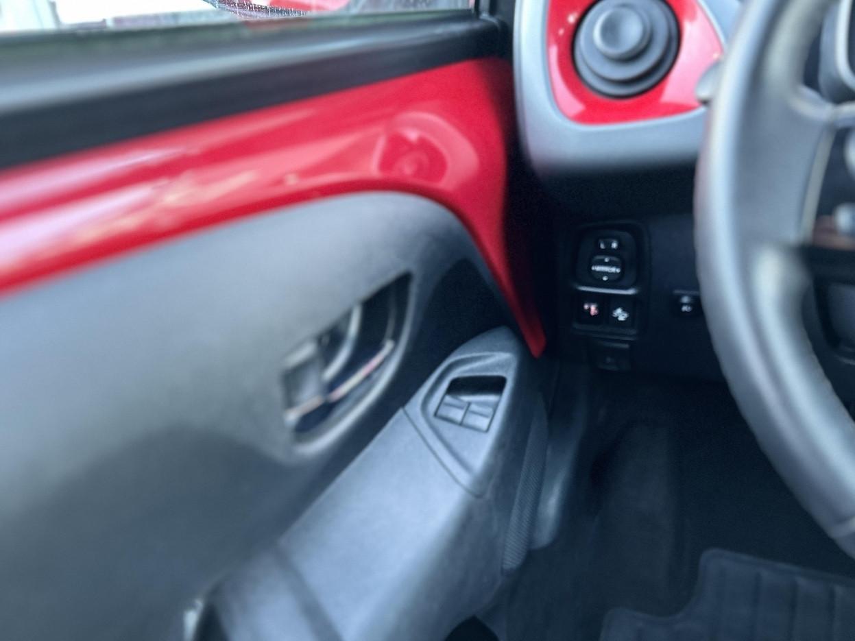 Toyota Aygo 1.0 Benzina 72CV E6 Automatica - 2019