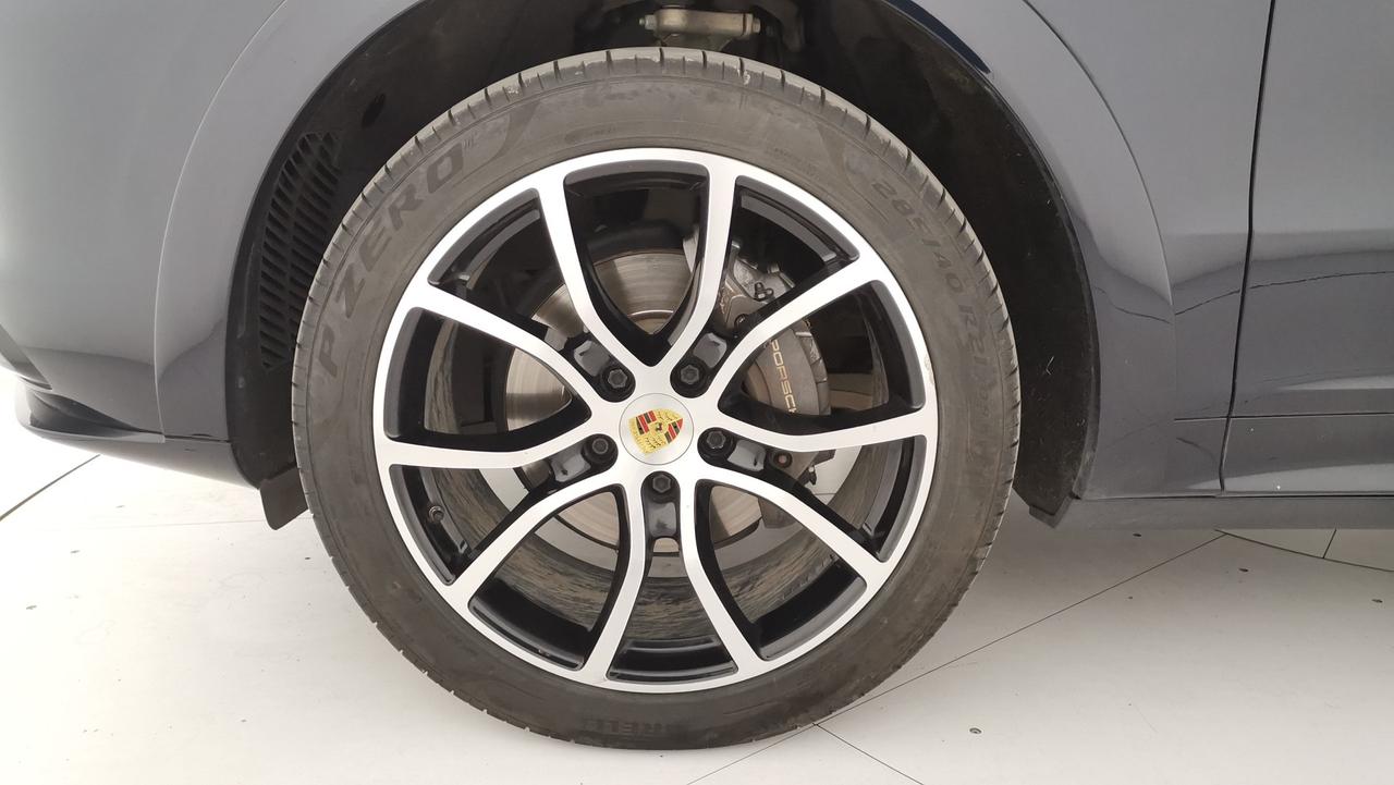 PORSCHE Cayenne III Cayenne 3.0 tiptronic