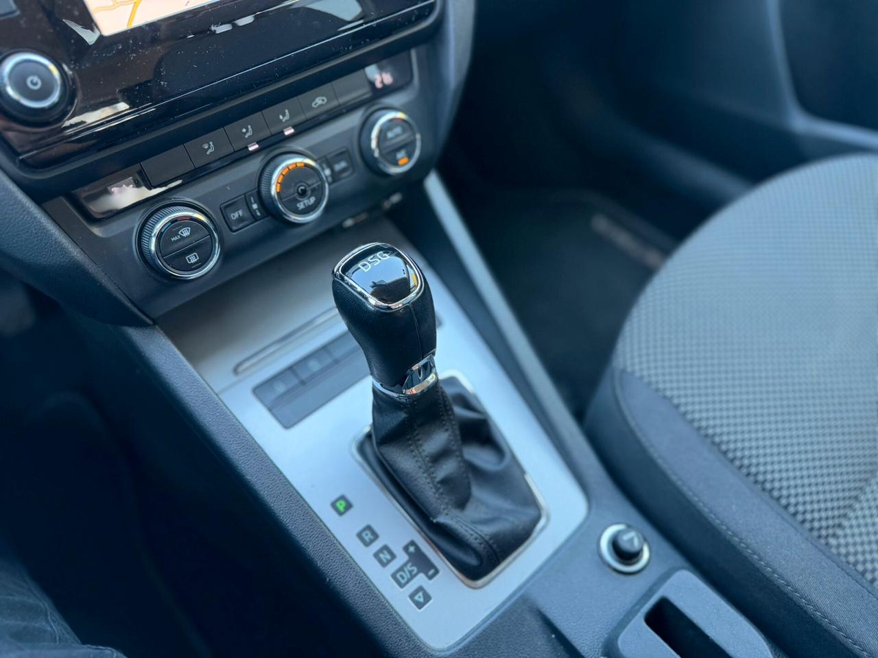 Skoda Octavia 1.6 TDI CR 105 CV DSG Wagon Elegance