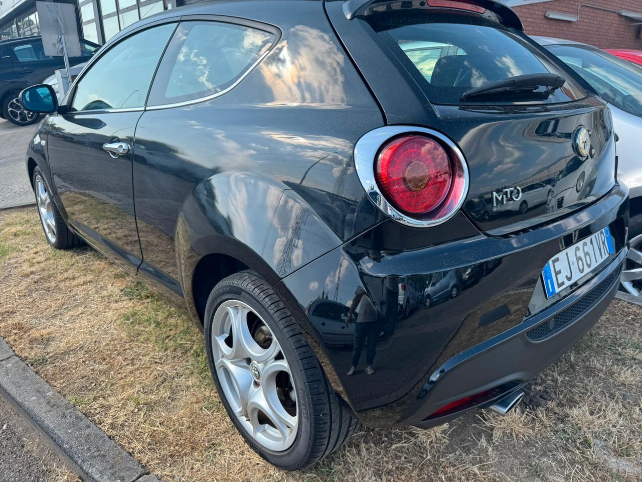 Alfa Romeo MiTo 1.4 T 135 CV M.air S&S TCT Distinctive Sport Pack